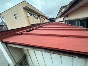 小屋屋根塗装工事工事前.jpg